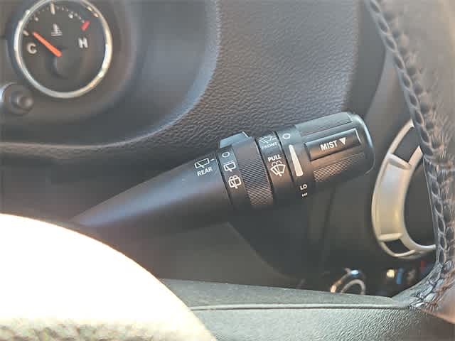 Thumbnail: 2012 Jeep Wrangler - 26