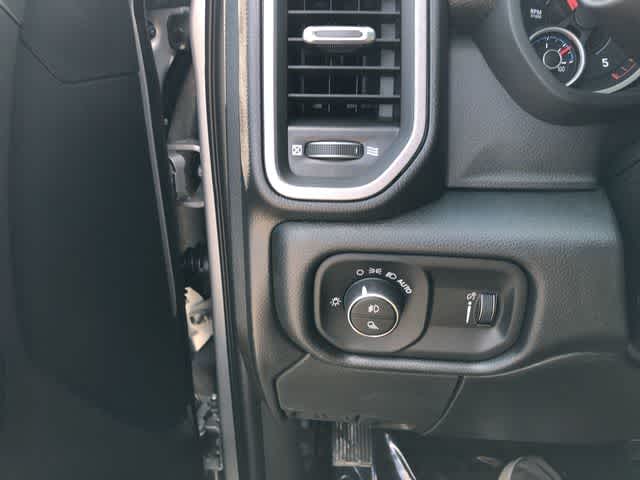 Thumbnail: 2026 RAM 3500 - 31