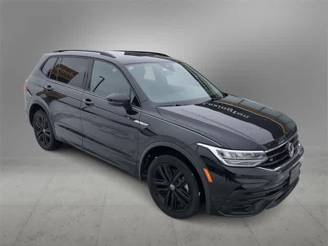 Thumbnail: 2022 Volkswagen Tiguan - 7