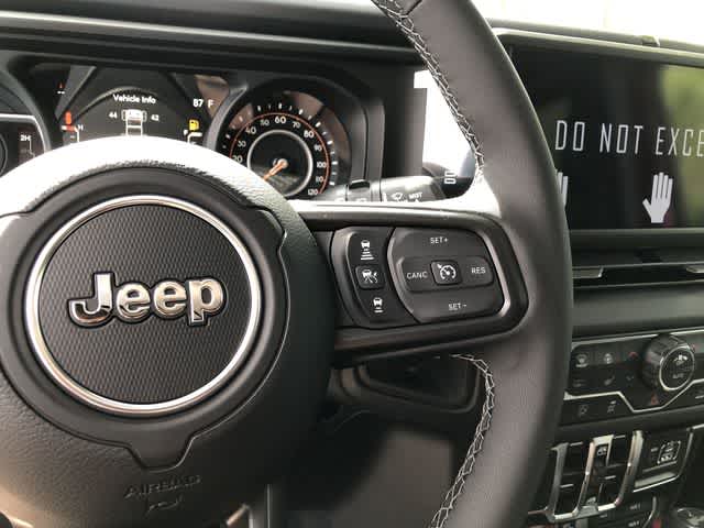 Thumbnail: 2026 Jeep Wrangler - 26