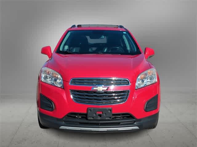Thumbnail: 2015 Chevrolet Trax - 3