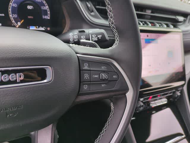 Thumbnail: 2025 Jeep Grand Cherokee L - 25