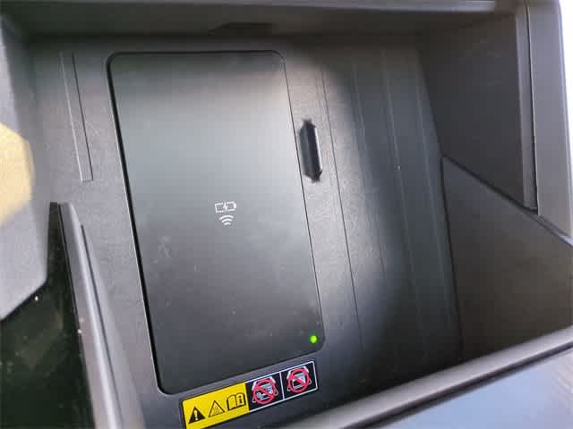 Thumbnail: 2025 Toyota Tundra - 33