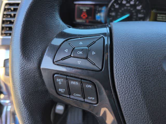 Thumbnail: 2017 Ford Explorer - 23