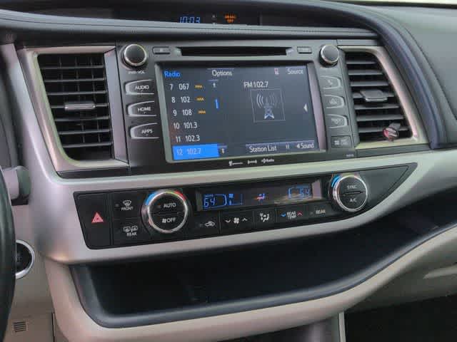 Thumbnail: 2018 Toyota Highlander - 28