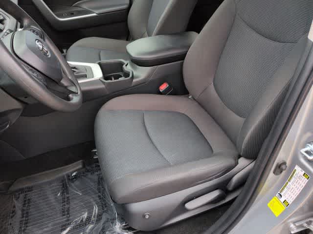 Thumbnail: 2023 Toyota RAV4 - 15