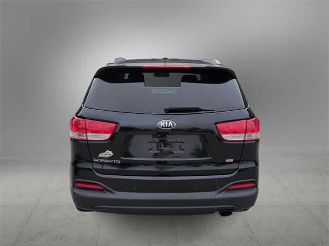 Thumbnail: 2016 Kia Sorento - 7