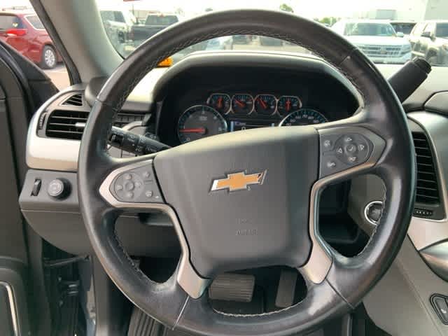 2020 Chevrolet Suburban LT 11