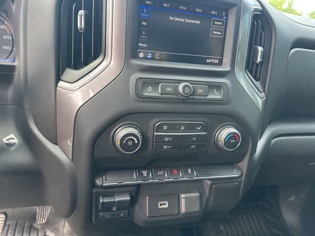 Thumbnail: 2020 Chevrolet Silverado 3500 - 9