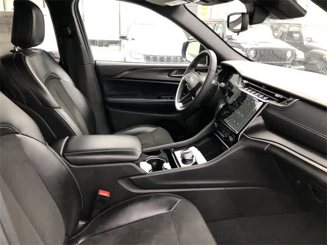 Thumbnail: 2023 Jeep Grand Cherokee - 28