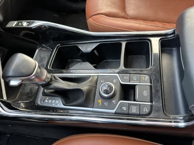 Thumbnail: 2021 Kia Sorento - 12