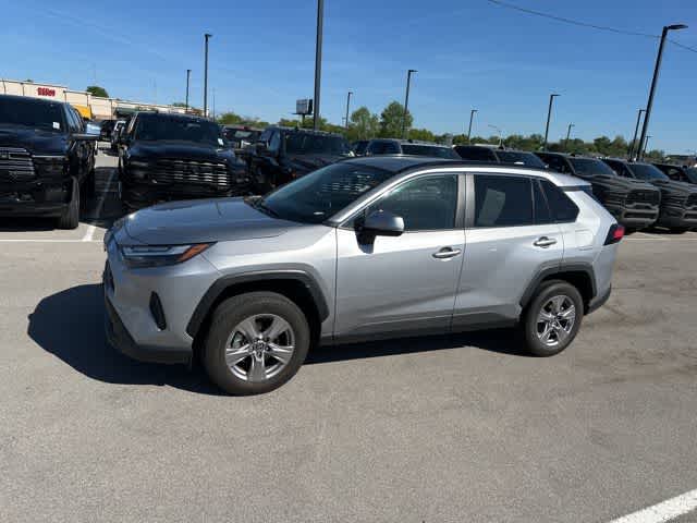 Thumbnail: 2023 Toyota RAV4 - 14