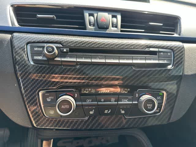 Thumbnail: 2016 BMW X1 - 11