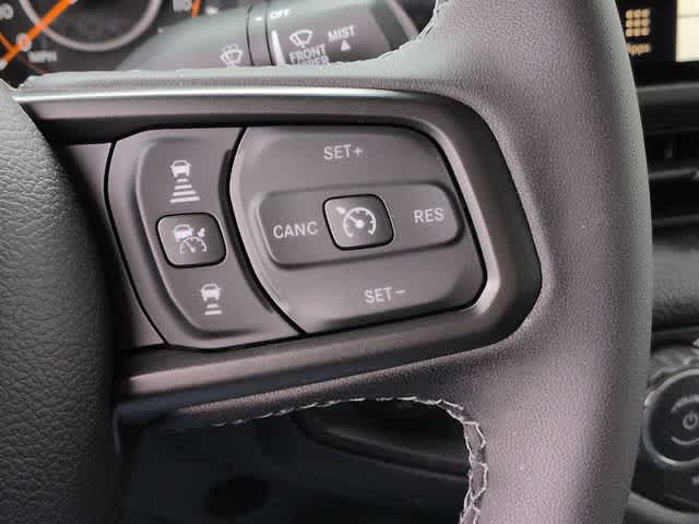 Thumbnail: 2026 Jeep Gladiator - 24