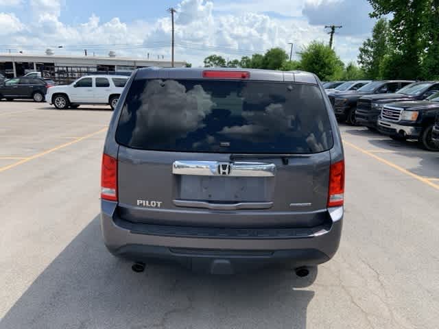 Thumbnail: 2015 Honda Pilot - 16