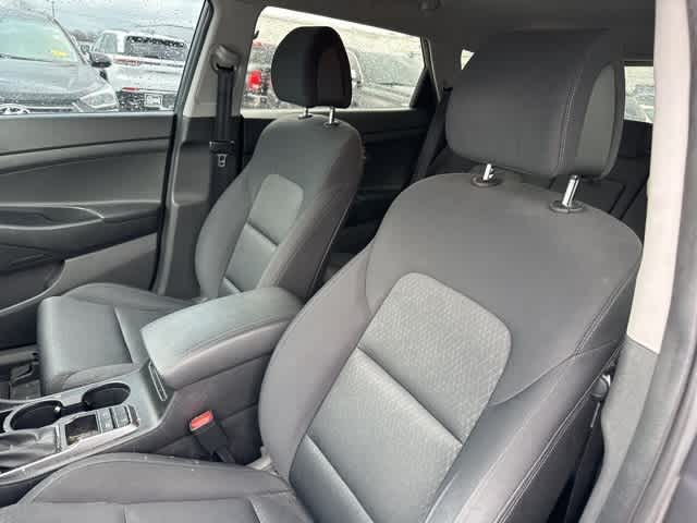 Thumbnail: 2017 Hyundai Tucson - 3