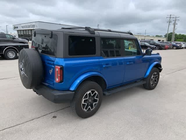 2022 Ford Bronco Outer Banks 24
