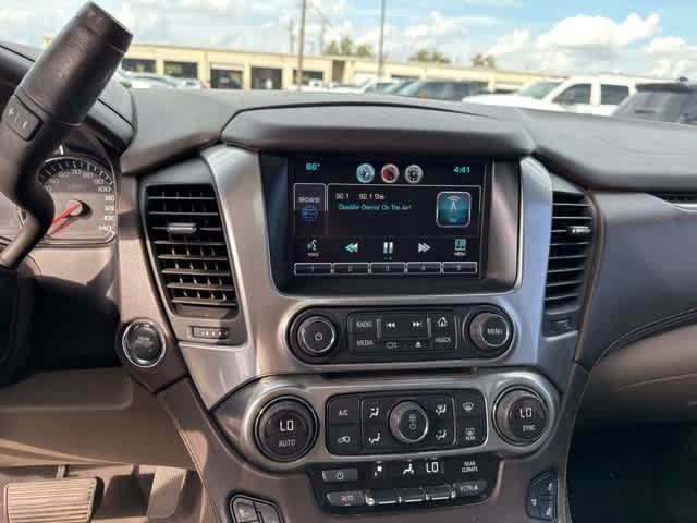 Thumbnail: 2015 Chevrolet Suburban - 6