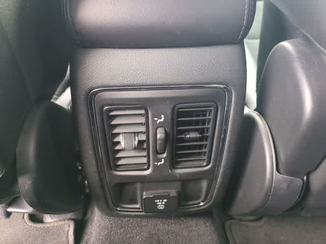 Thumbnail: 2018 Jeep Grand Cherokee - 36