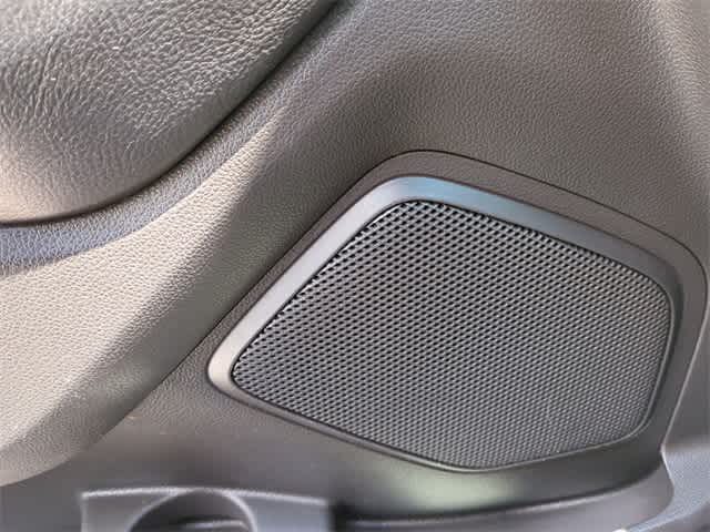 Thumbnail: 2014 Ford Explorer - 31