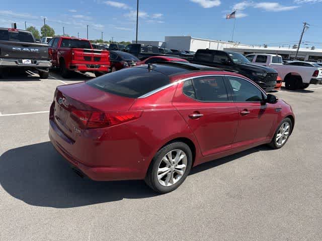 Thumbnail: 2012 Kia Optima - 14