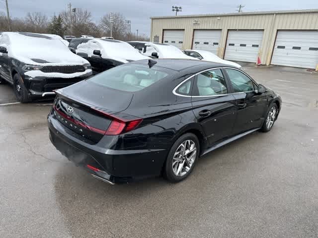 Thumbnail: 2021 Hyundai Sonata - 20