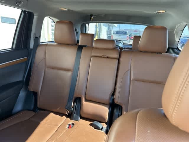 Thumbnail: 2017 Toyota Highlander - 5