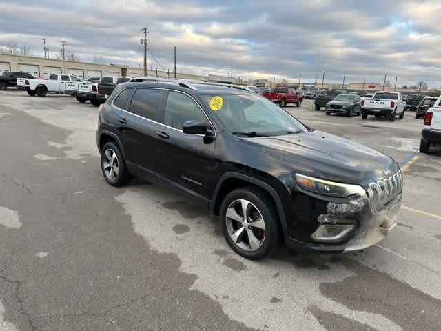 Thumbnail: 2021 Jeep Cherokee - 28