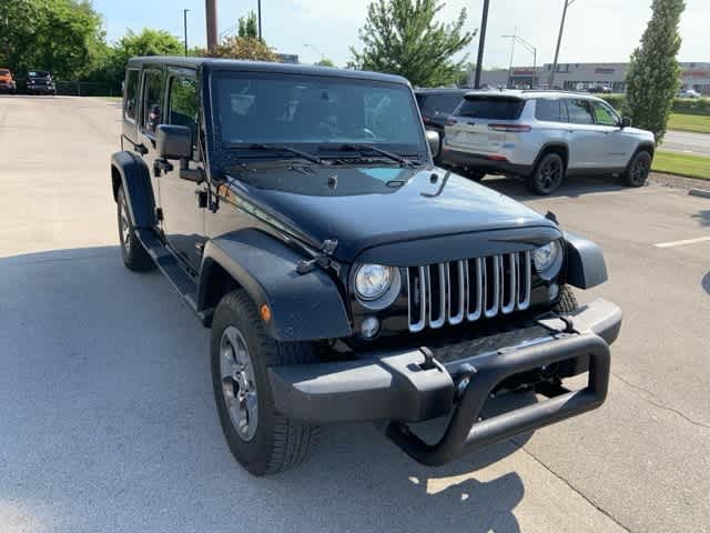 Thumbnail: 2017 Jeep Wrangler - 24
