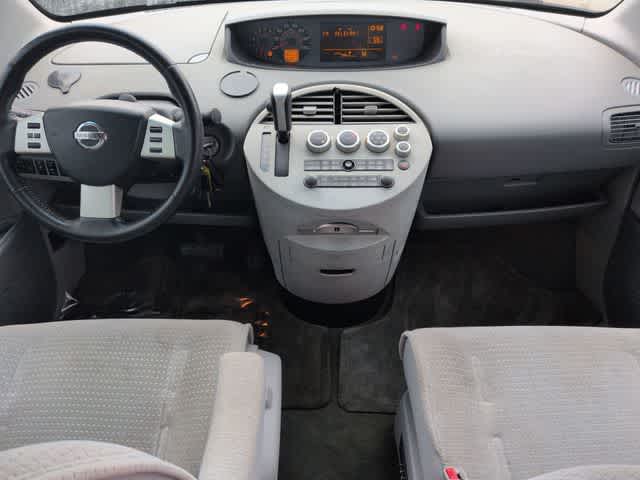 Thumbnail: 2004 Nissan Quest - 15