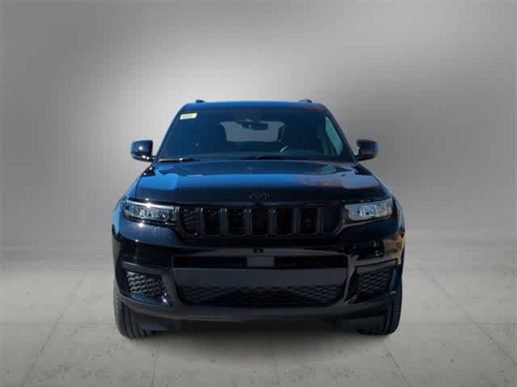 New 2025 Jeep Grand Cherokee L Laredo SUV