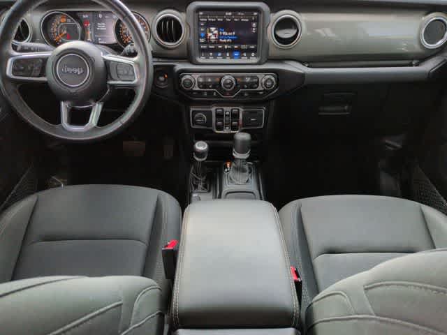 Thumbnail: 2022 Jeep Wrangler - 15