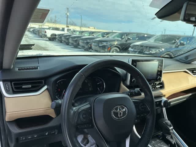 Thumbnail: 2019 Toyota RAV4 - 5