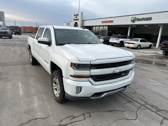 Thumbnail: 2016 Chevrolet Silverado 1500 - 25