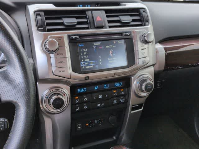 Thumbnail: 2015 Toyota 4Runner - 28