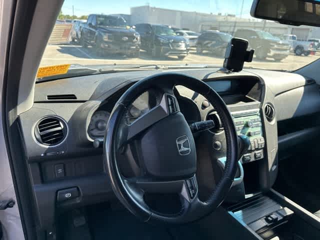 Thumbnail: 2011 Honda Pilot - 4