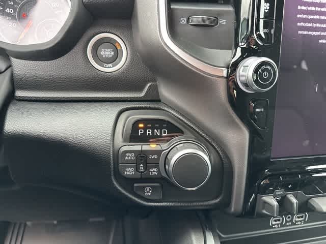 Thumbnail: 2026 RAM 1500 - 7