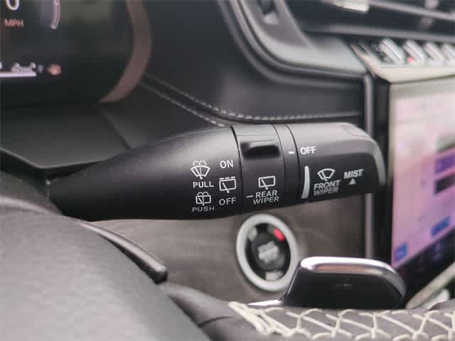 Thumbnail: 2025 Jeep Grand Cherokee - 28