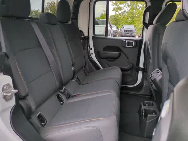 Thumbnail: 2025 Jeep Gladiator - 20