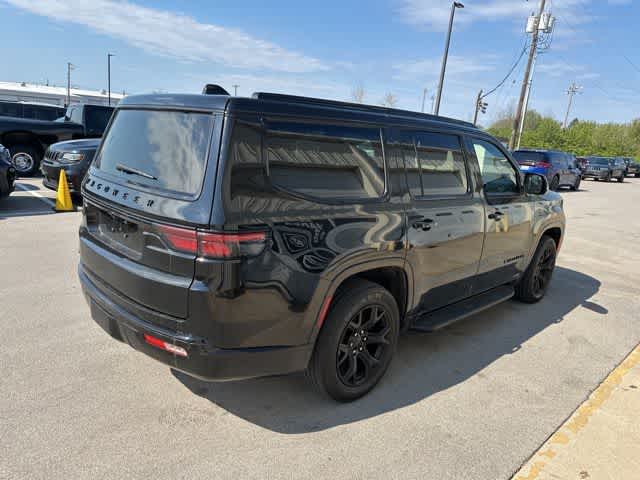 Thumbnail: 2023 Jeep Wagoneer - 22