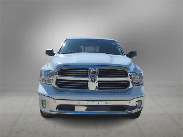 Thumbnail: 2019 RAM 1500 Classic - 3