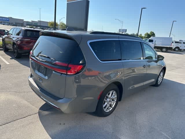 Thumbnail: 2022 Chrysler Pacifica - 23