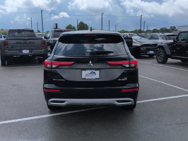Thumbnail: 2025 Mitsubishi Outlander - 7