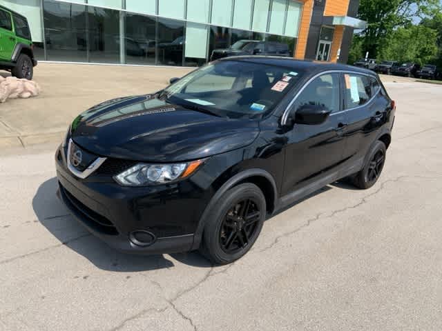 Thumbnail: 2019 Nissan Rogue Sport - 12