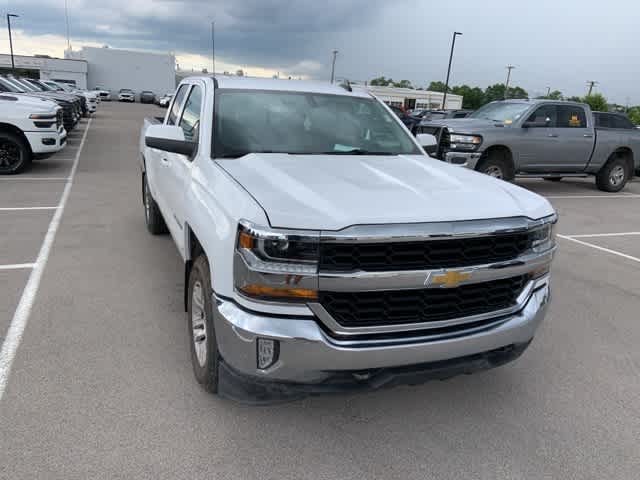 Thumbnail: 2018 Chevrolet Silverado 1500 - 26