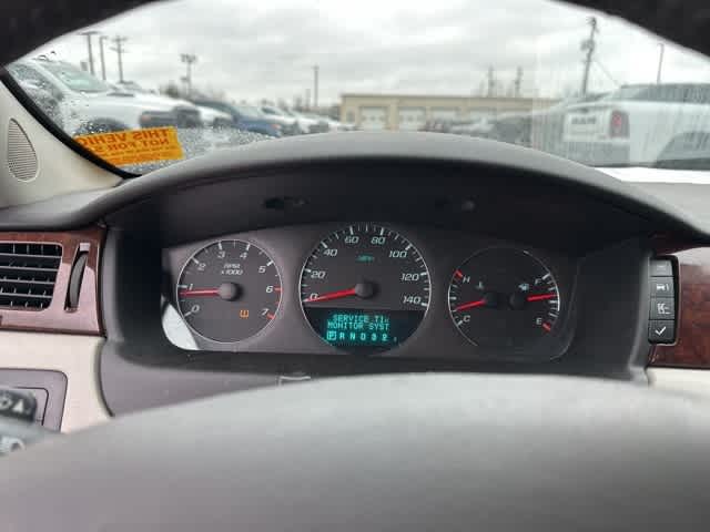 Thumbnail: 2011 Chevrolet Impala - 8