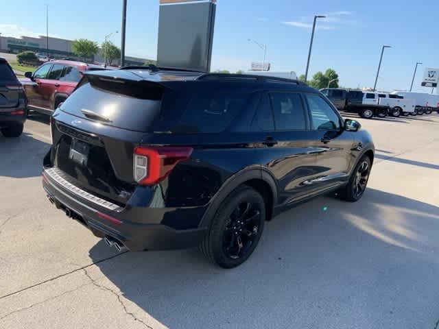 Thumbnail: 2020 Ford Explorer - 24