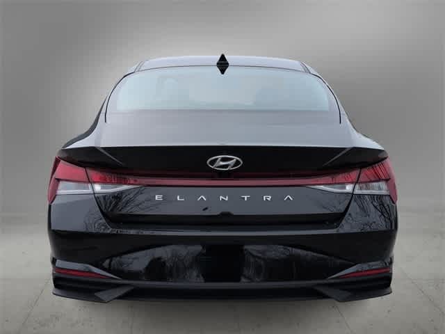 Thumbnail: 2023 Hyundai Elantra - 5