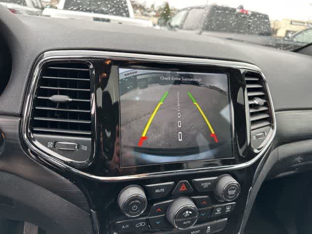 Thumbnail: 2021 Jeep Grand Cherokee - 10