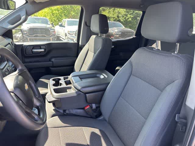 Thumbnail: 2020 Chevrolet Silverado 1500 - 3